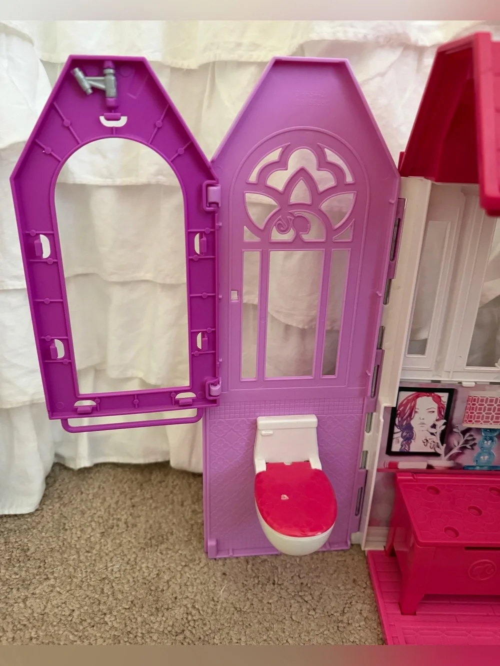 Barbie Glam Getaway Pink and White Foldable Playhouse Carry Case